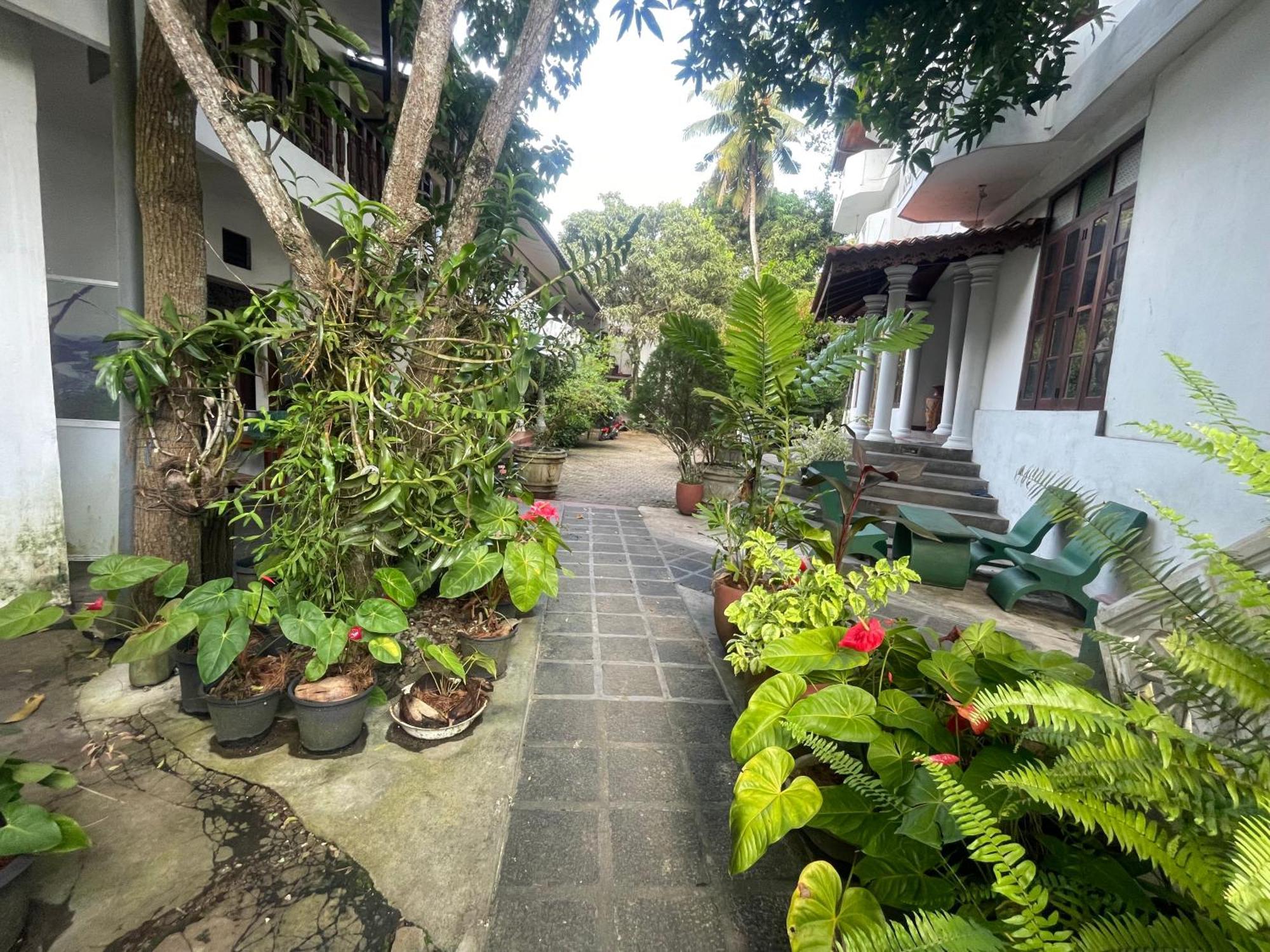 Serendipity Beach Unawatuna Eksteriør bilde